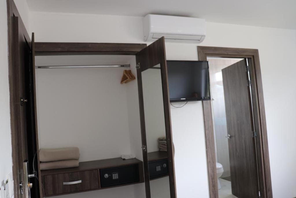 Hotel Santiago De Arma Rionegro Esterno foto