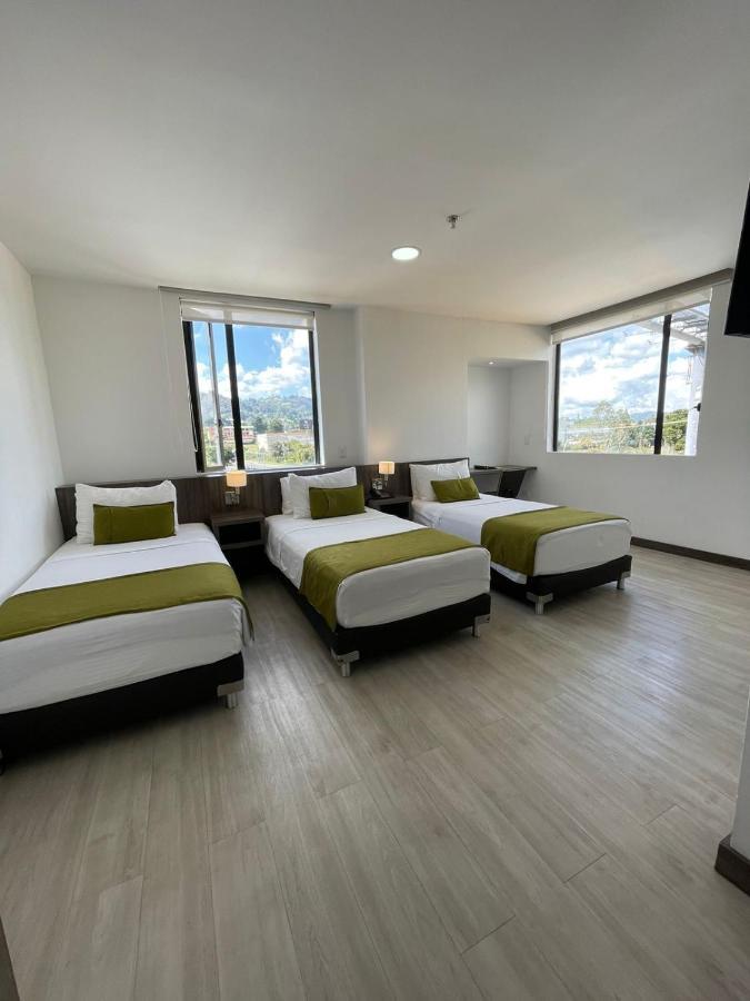 Hotel Santiago De Arma Rionegro Esterno foto